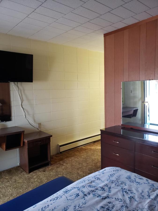 Olympia Motel 2*